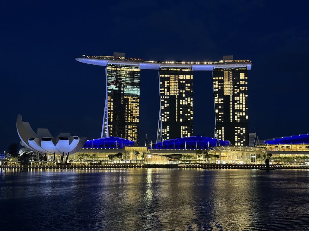 Marina bay sands hotel singapore