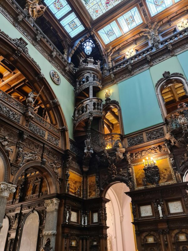 Peles Castle mini decorative stairway